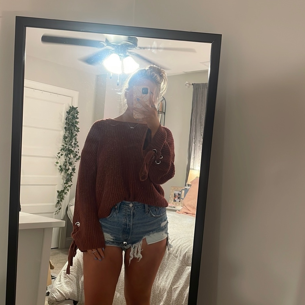 Maroon Bell Sleeve Knit Sweater